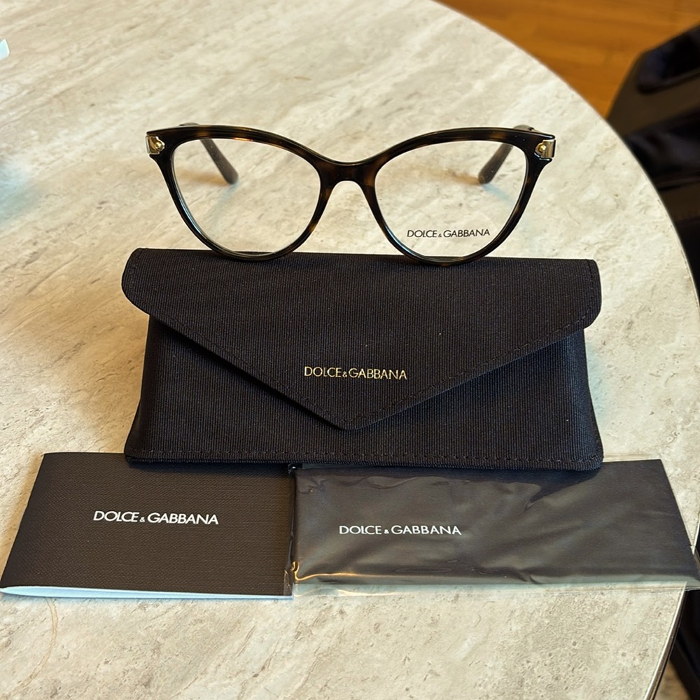 Dolce & Gabbana NWT Women's DG5042 Eyeglasses
52-17-140 Havana